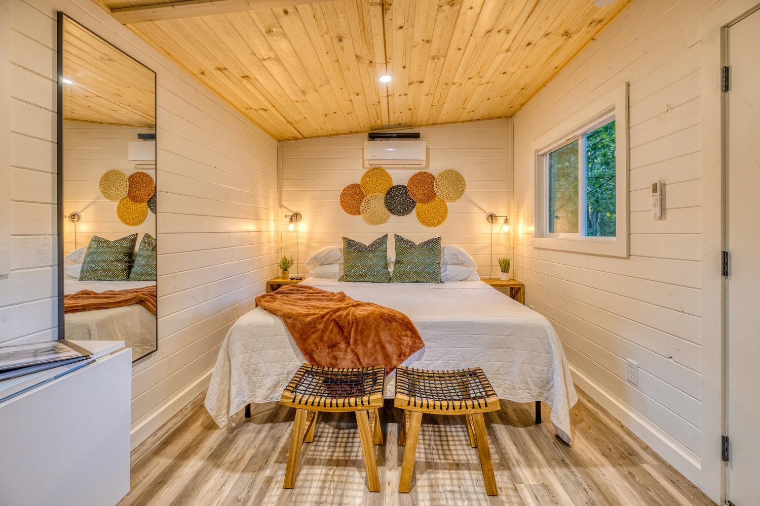 Couples Retreat: King Bed:Hot Tub:Firepit & More Blue Ridge Exterior photo
