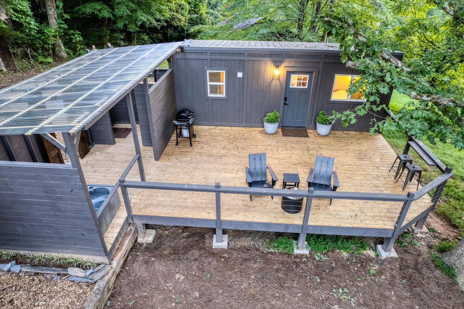Couples Retreat: King Bed:Hot Tub:Firepit & More Blue Ridge Exterior photo